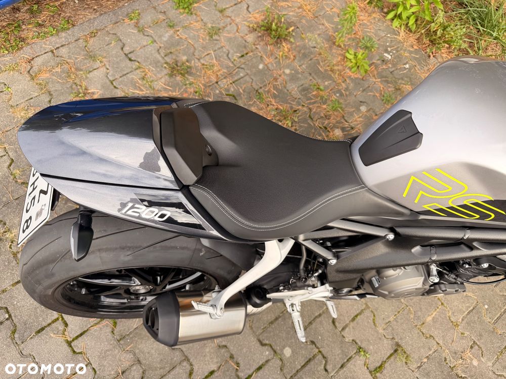 Triumph Speed Triple - 11
