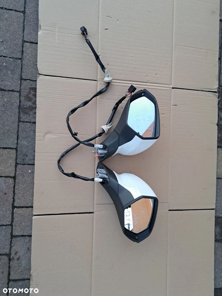 Seat Leon IV lusterko  prawe 12 pin Cupra leon 2020- LB9A - 1