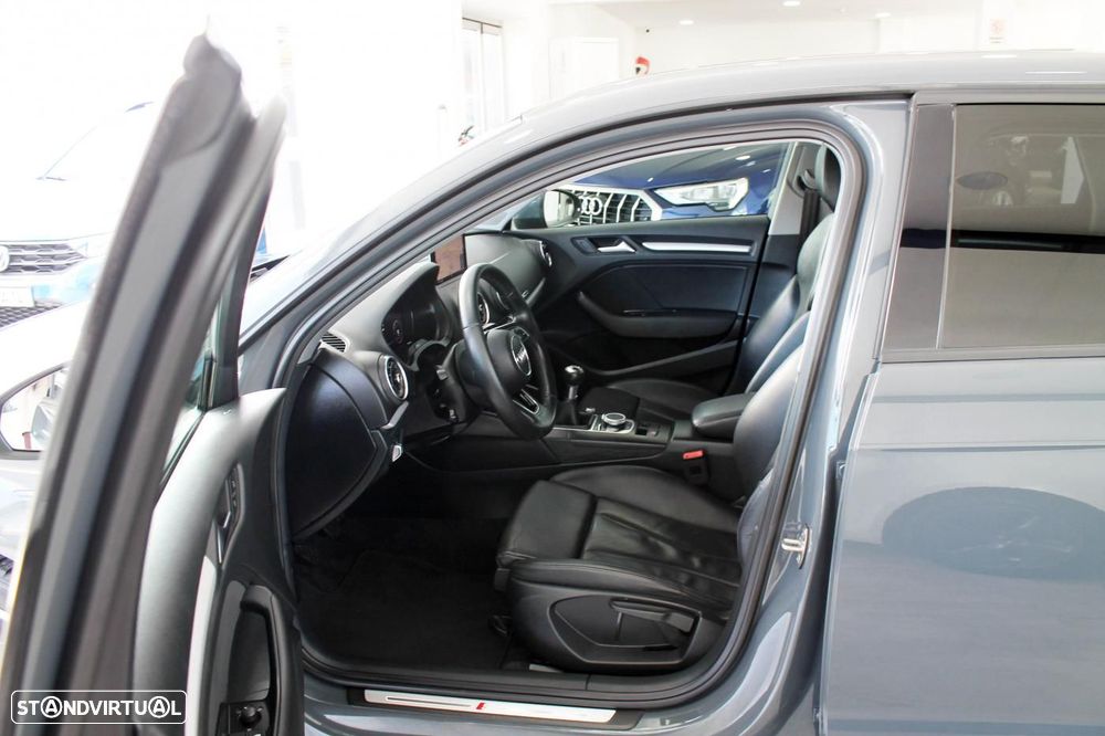 Audi A3 Sportback - 6
