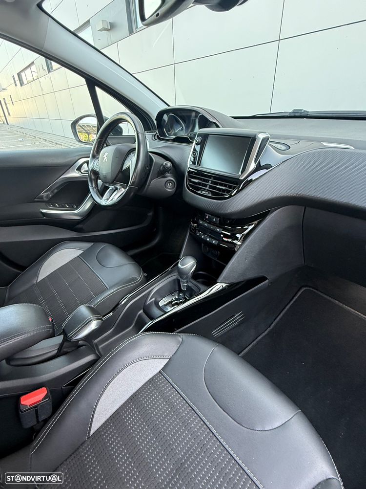 Peugeot 2008 PureTech 110 GPF Stop&Start EAT6 Active - 9