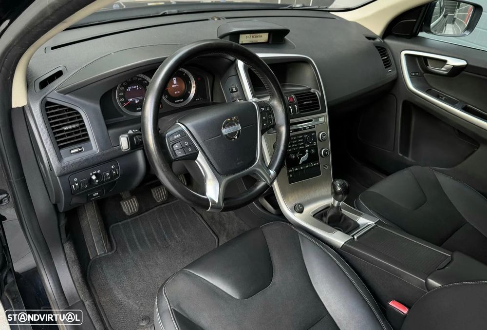 Volvo XC 60 2.0 D3 Drive V.Ocean Race Start/Stop - 8
