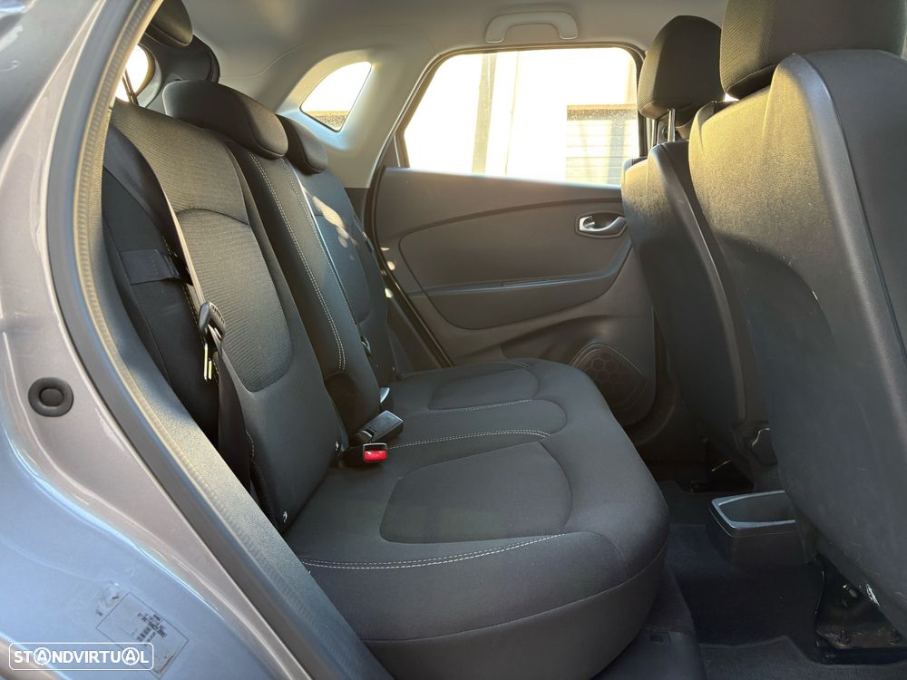 Renault Captur 0.9 TCE Exclusive - 24