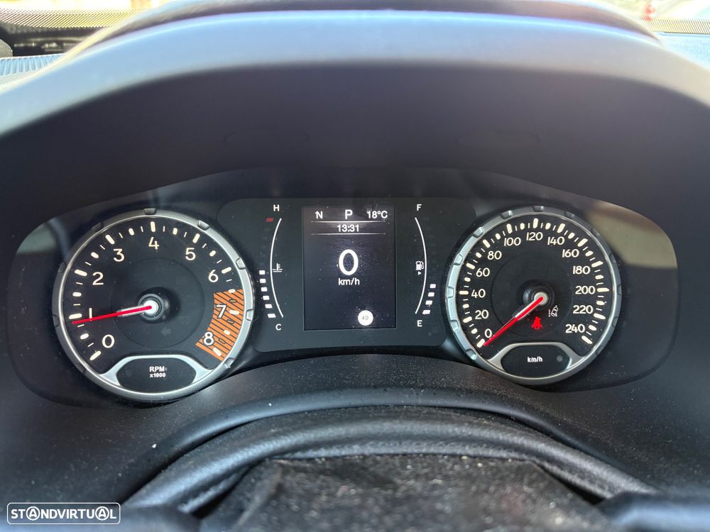 Jeep Renegade 1.3 T Orange Edition DCT - 2