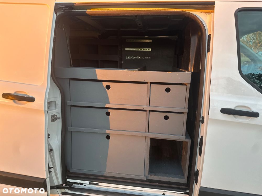 Ford Transit Custom - 15