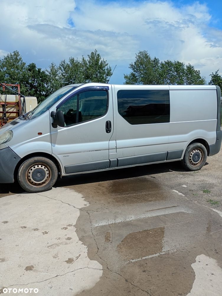 Opel Vivaro - 2