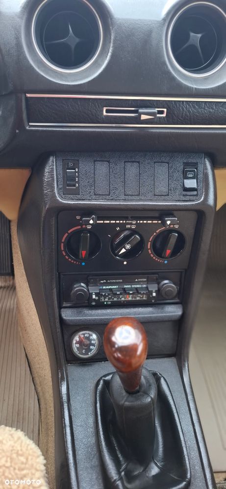 Mercedes-Benz 280 - 13