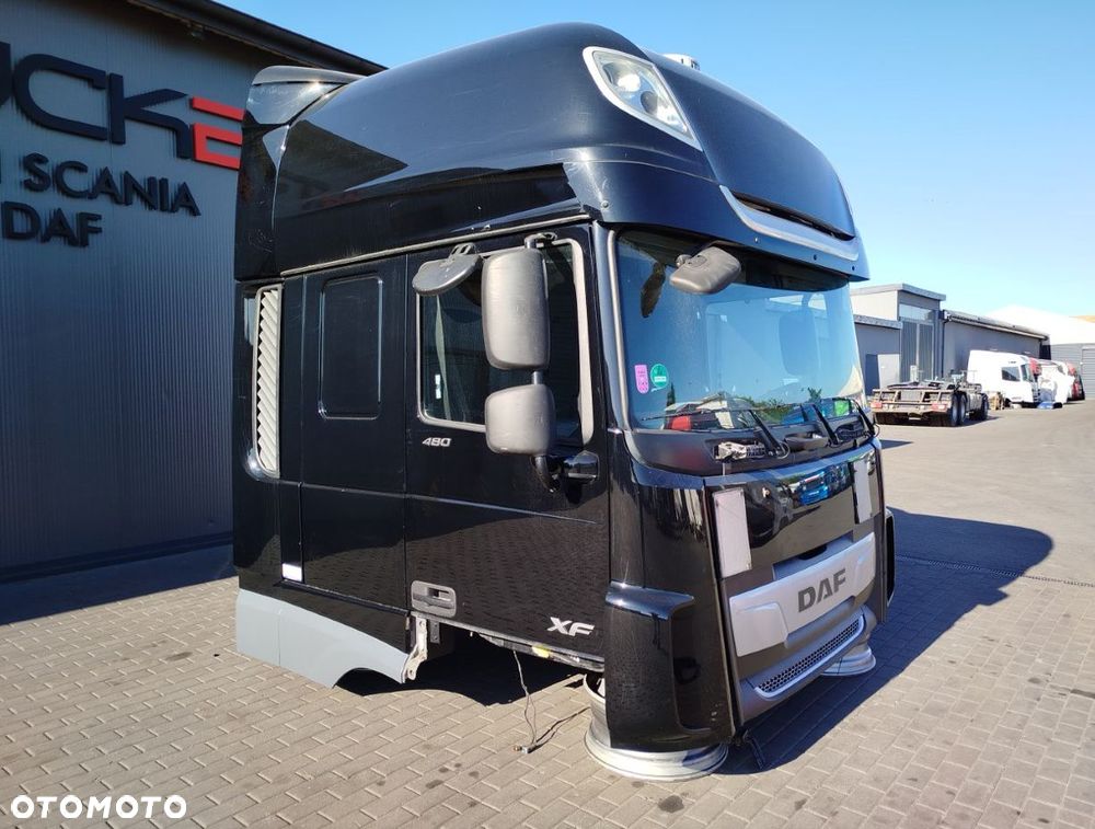 KABINA DAF XF 106 LIFT - 2