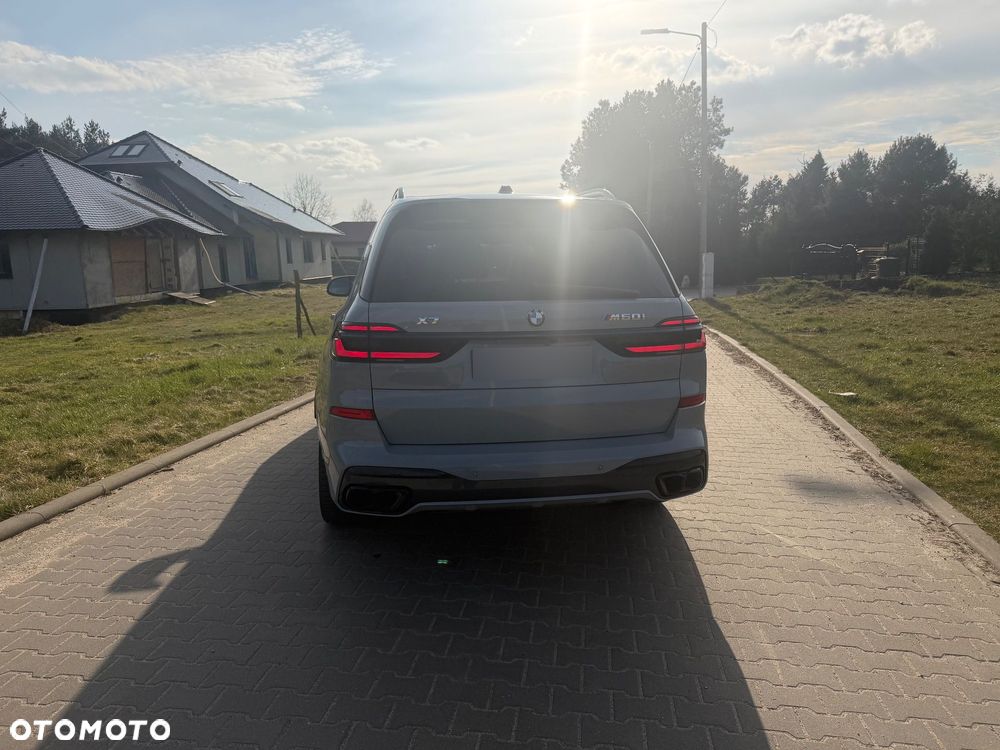 BMW X7 M60i xDrive mHEV sport - 3