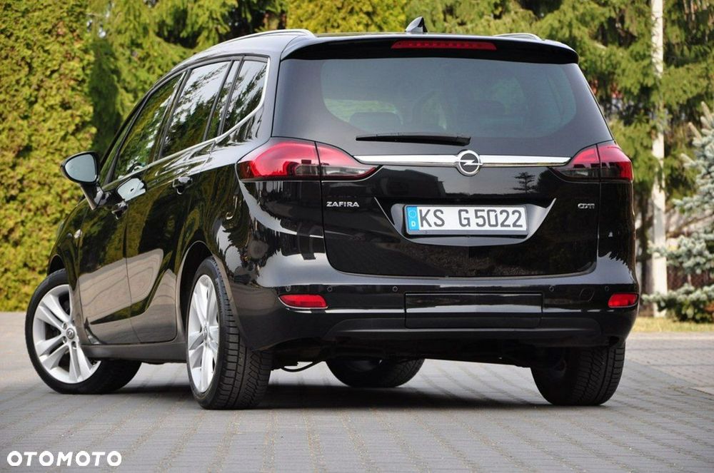Opel Zafira - 22