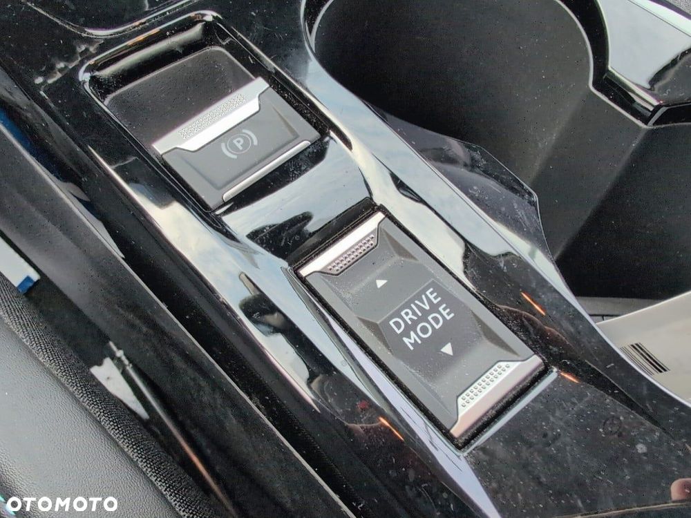 Peugeot 208 1.2 PureTech Allure Pack S&S EAT8 - 14