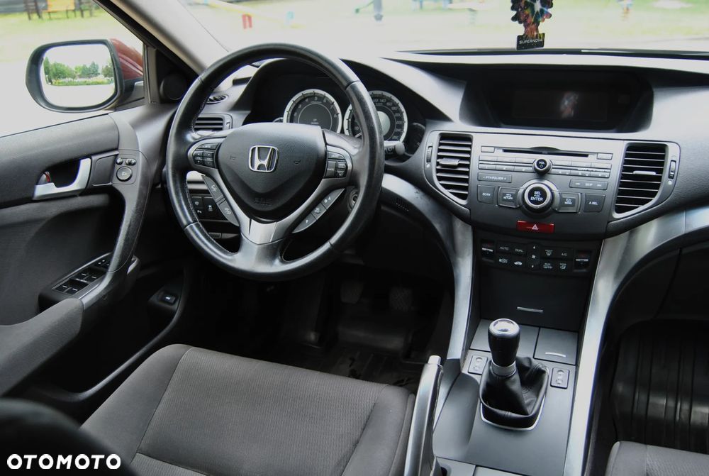 Honda Accord 2.0 Elegance Advantage - 11