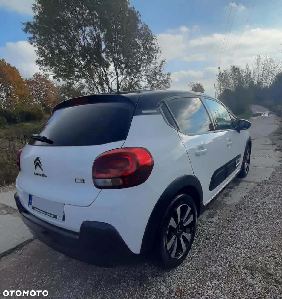 Citroën C3 1.2 PureTech Shine EAT6 - 4