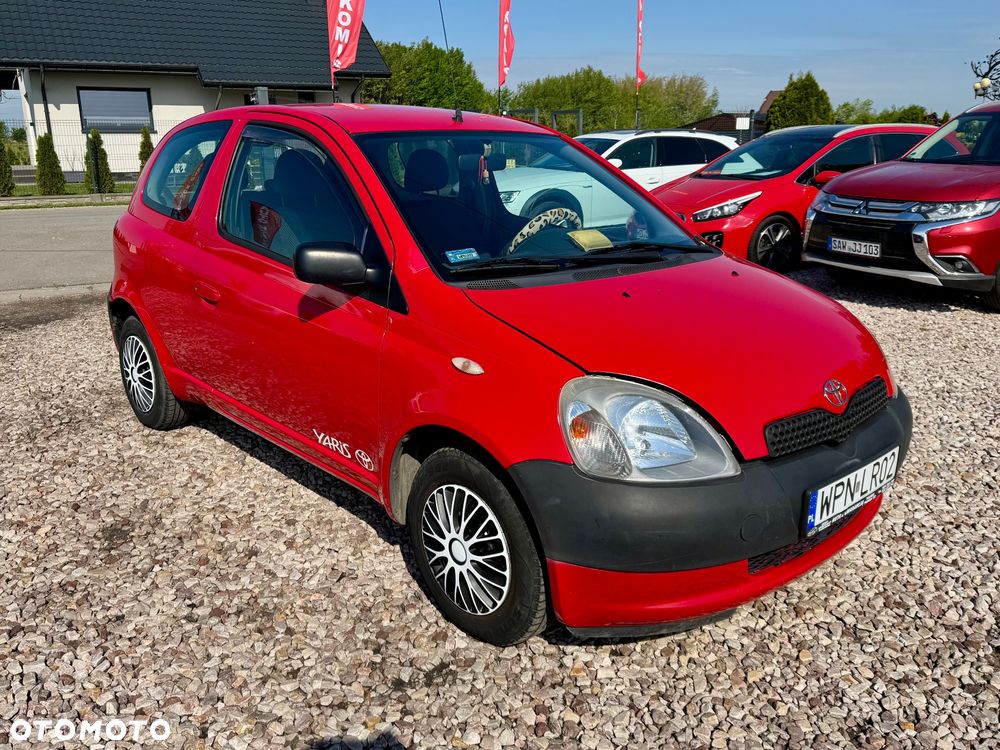 Toyota Yaris - 1