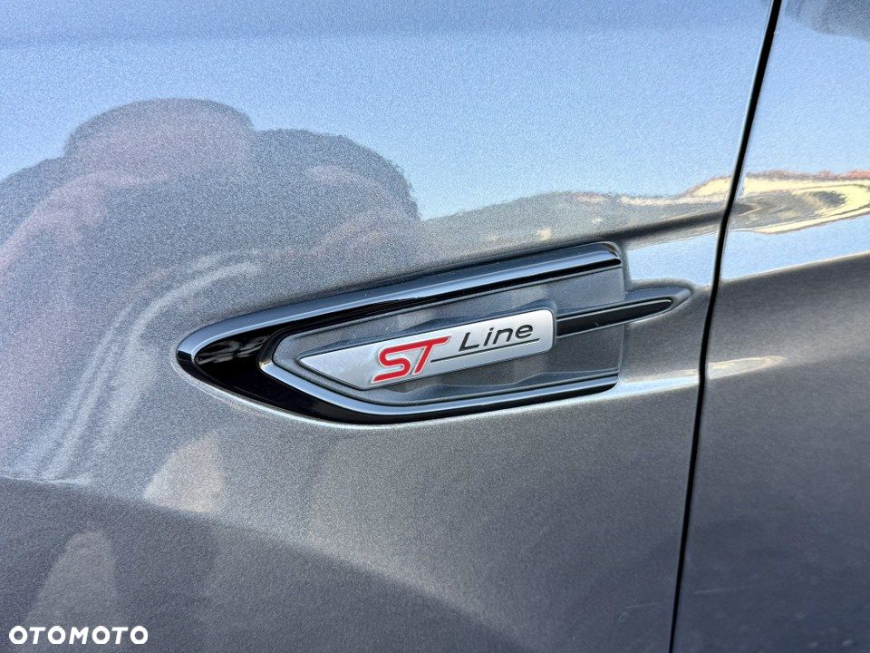 Ford Kuga 2.0 TDCi 4x4 ST-Line - 15