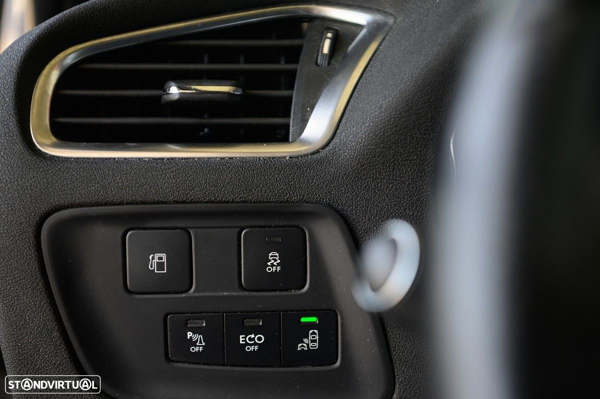 Citroën C4 1.6 BlueHDi Feel EAT6 - 42