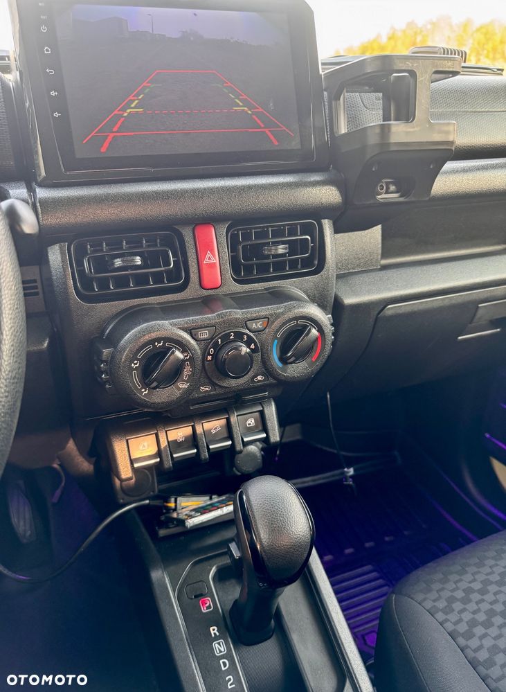 Suzuki Jimny - 36