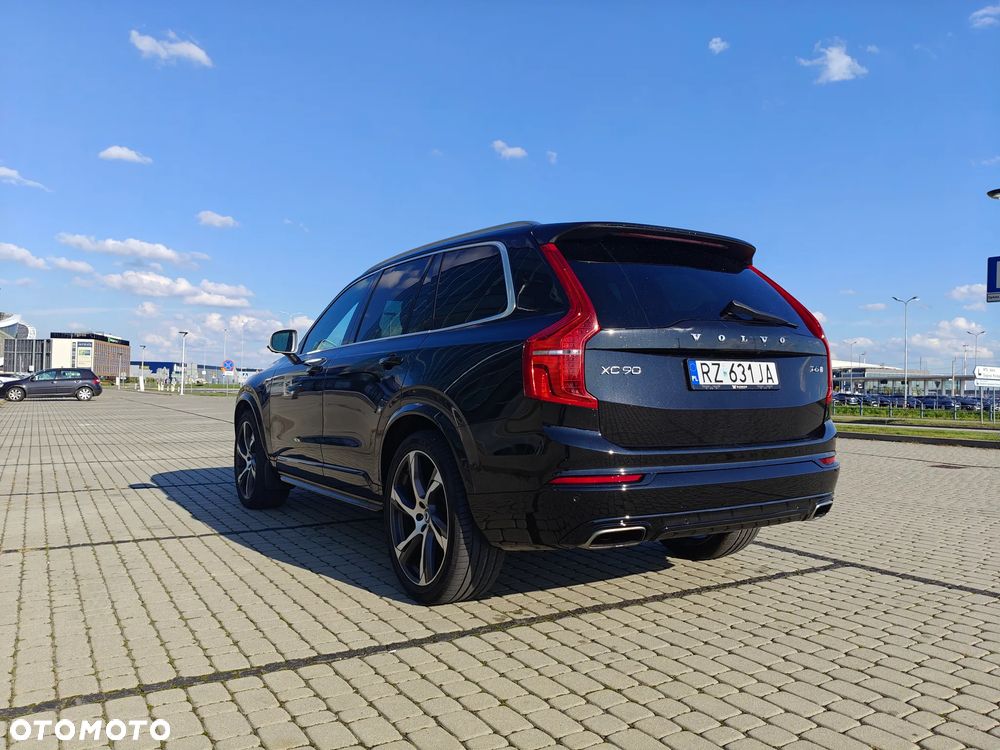 Volvo XC 90 T6 AWD R-Design - 4