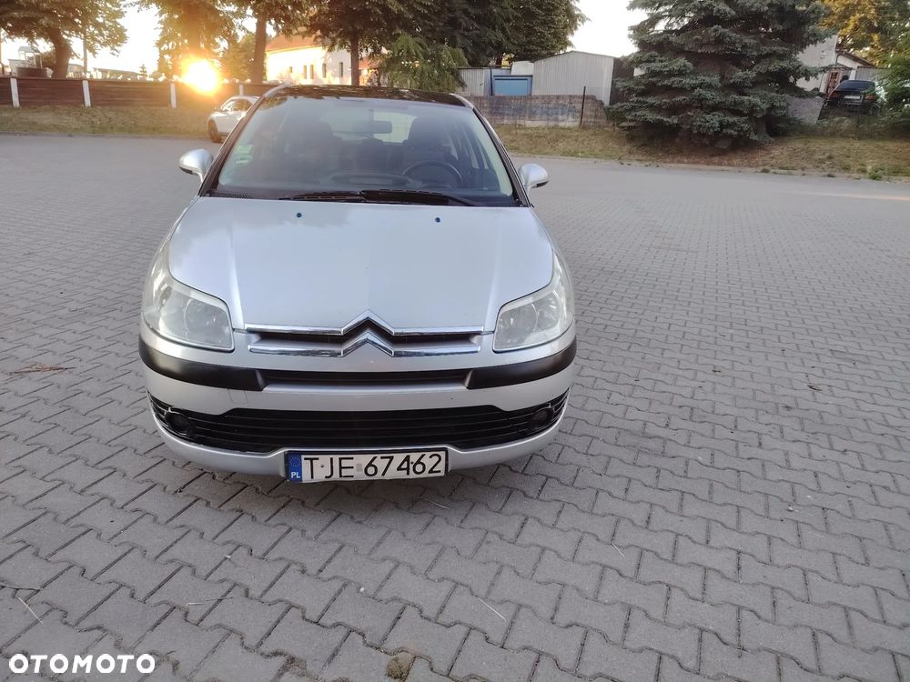Citroën C4 - 4