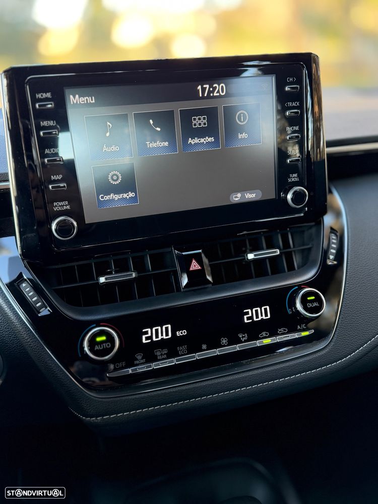Toyota Corolla 1.8 Hybrid Comfort - 37