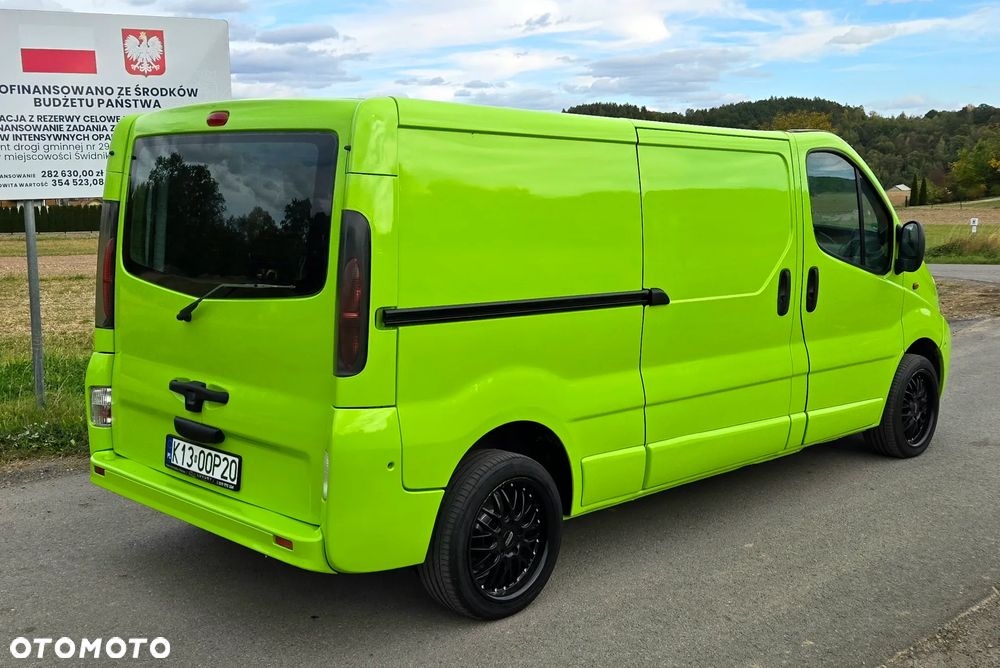 Opel Vivaro - 17