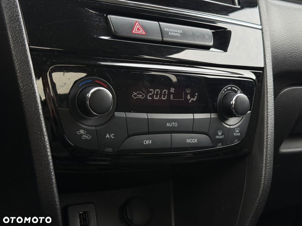 Suzuki Vitara 1.4 Boosterjet Hybrid Allgrip Comfort+ - 23