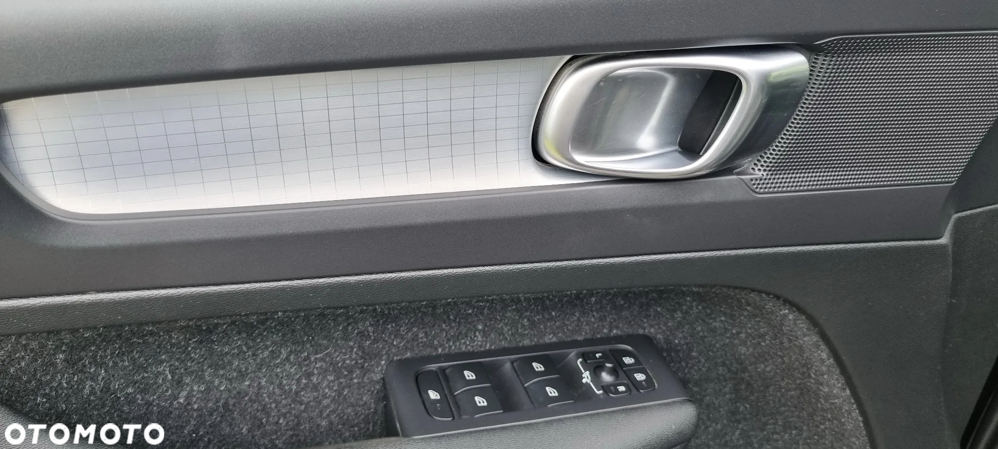 Volvo XC 40 D3 Momentum Pro - 20
