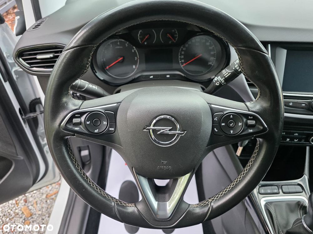 Opel Crossland X - 3