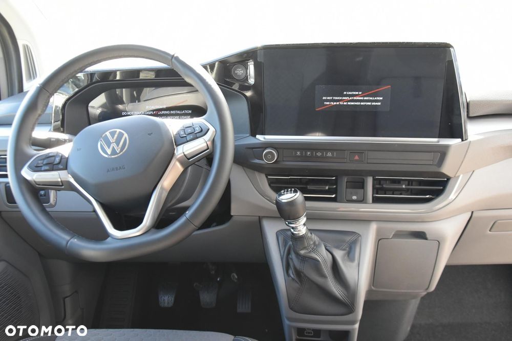 Volkswagen Caravelle - 16