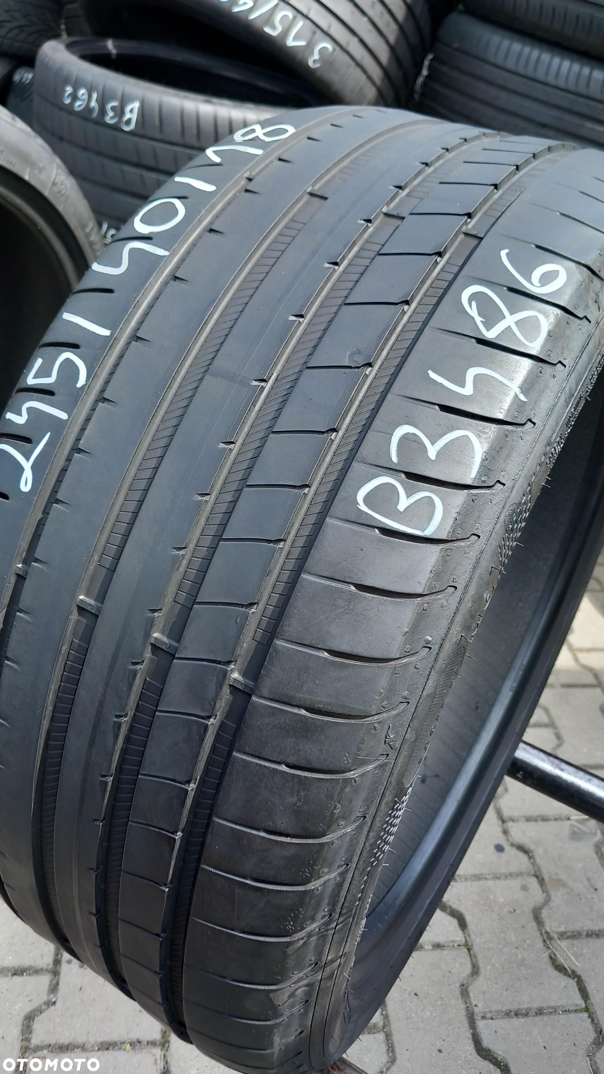 245/40/18 Goodyear Eagle F1 Asymmetric 5 MO 97Y - 2