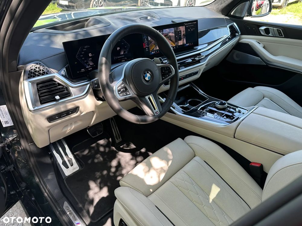 BMW X7 - 10