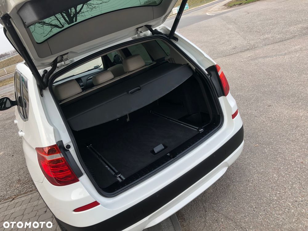 BMW X3 xDrive28i Sport-Aut - 19