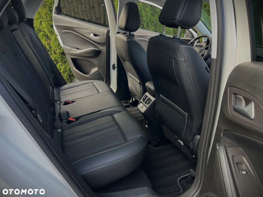 Opel Grandland X 1.2 T GPF Edition Business Pack S&S - 26
