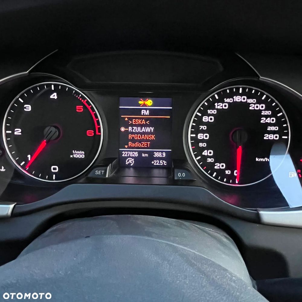 Audi A4 Avant 2.0 TDI DPF quattro S line Sportpaket (plus) - 20
