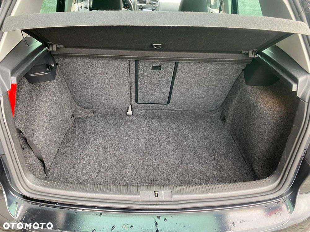 Volkswagen Golf 1.6 TDI DPF BlueMotion Technology Comfortline - 6