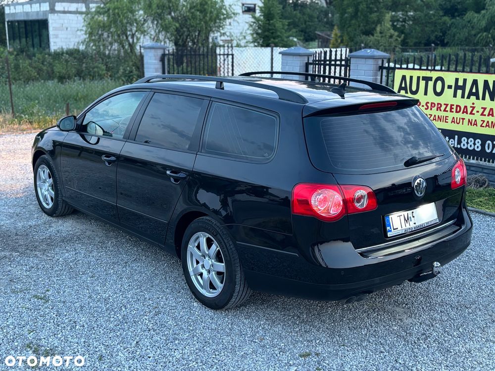 Volkswagen Passat - 24