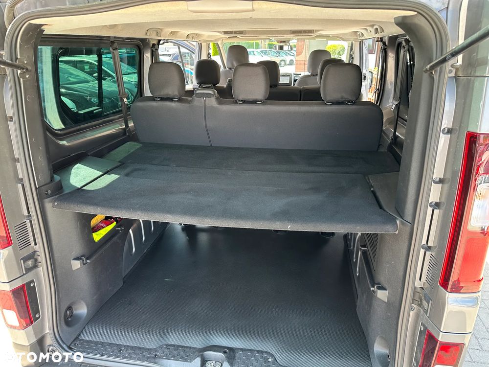 Renault Trafic - 29