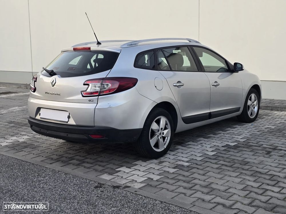 Renault Mégane Sport Tourer 1.5 dCi Dynamique CO2 Champion - 8