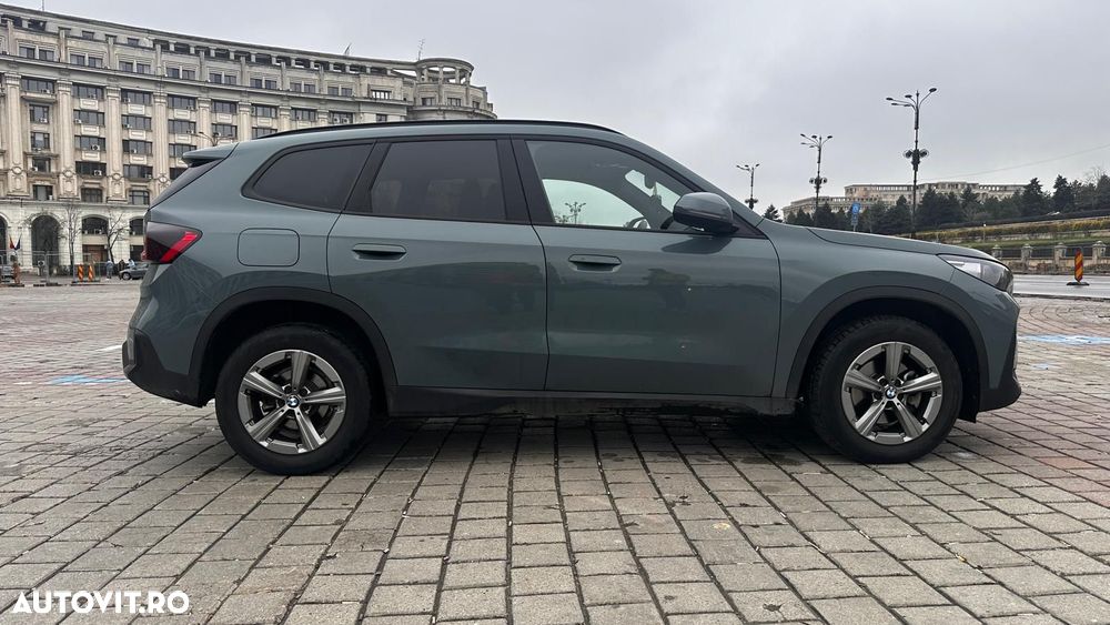 BMW X1 sDrive18d AT - 18
