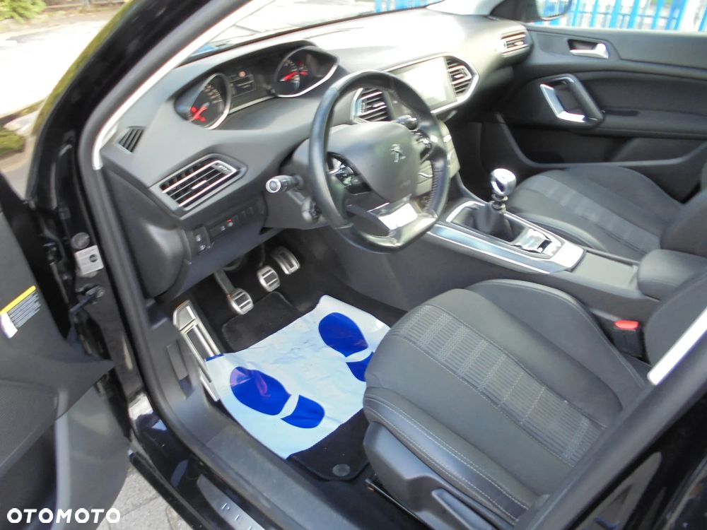 Peugeot 308 BlueHDi 130 Stop & Start Active Business-Paket - 6