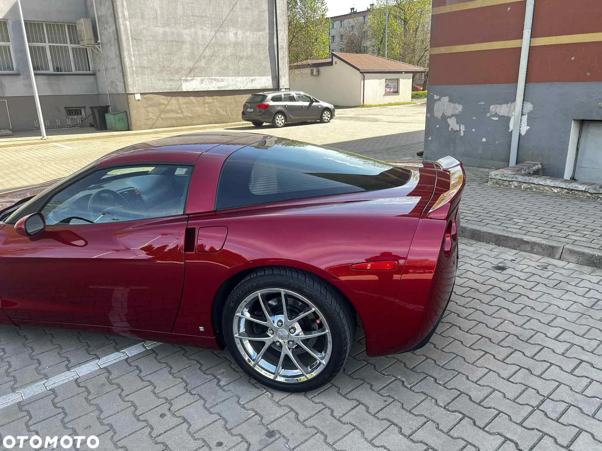 Chevrolet Corvette - 7