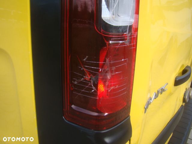 Renault TRAFIC - 25