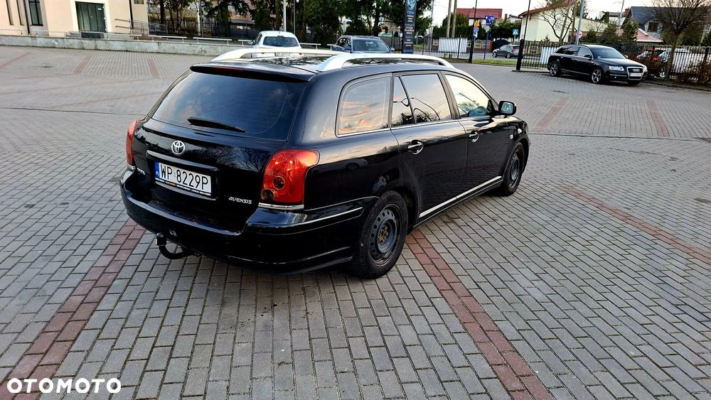 Toyota Avensis 1.8 VVT-i Sol - 8