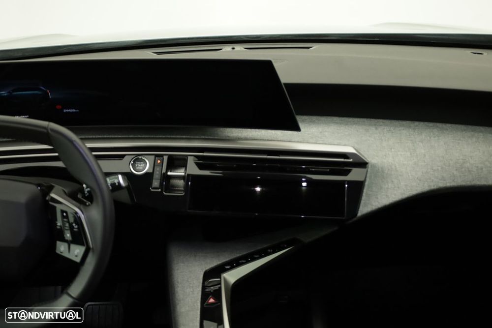 Peugeot 5008 1.2 Hybrid Allure e-DCS6 - 9