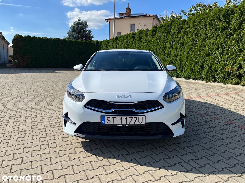 Kia Ceed 1.5 T-GDI M - 2