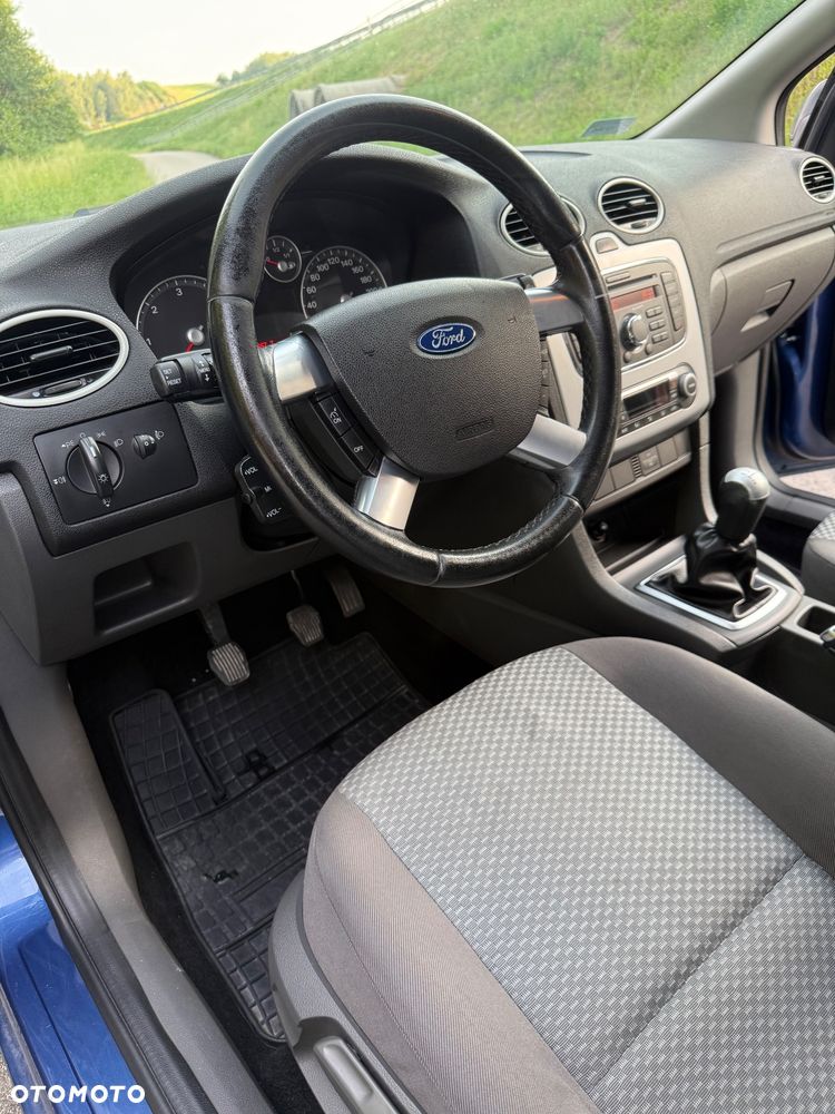 Ford Focus 1.8 TDCi Ambiente - 13