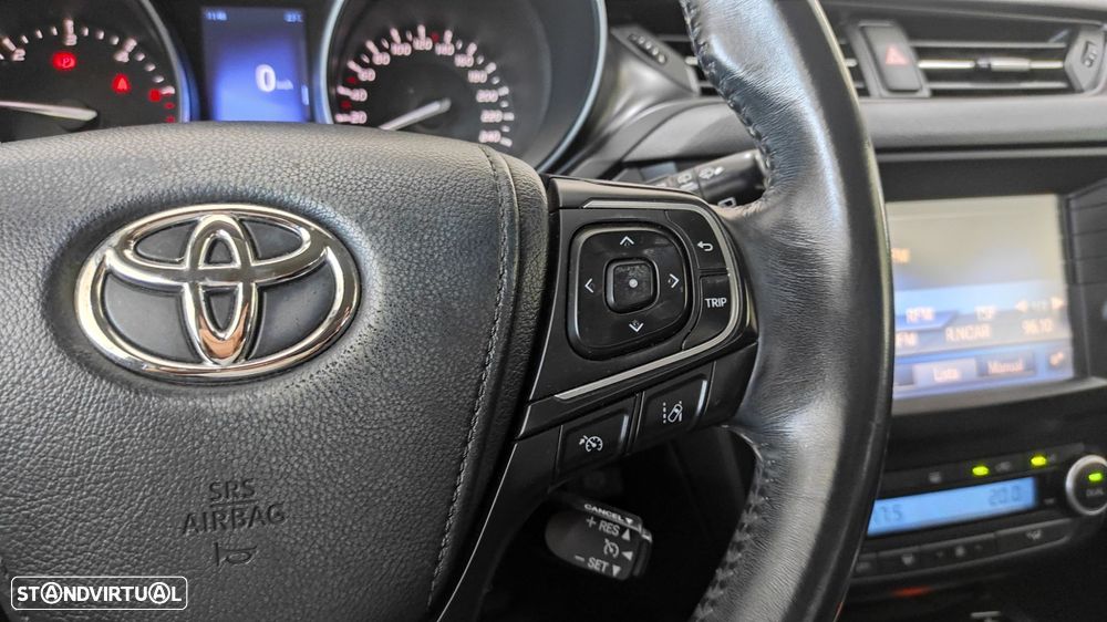 Toyota Avensis Touring Sports 2.0 D-4D Exclusive+GPS - 40