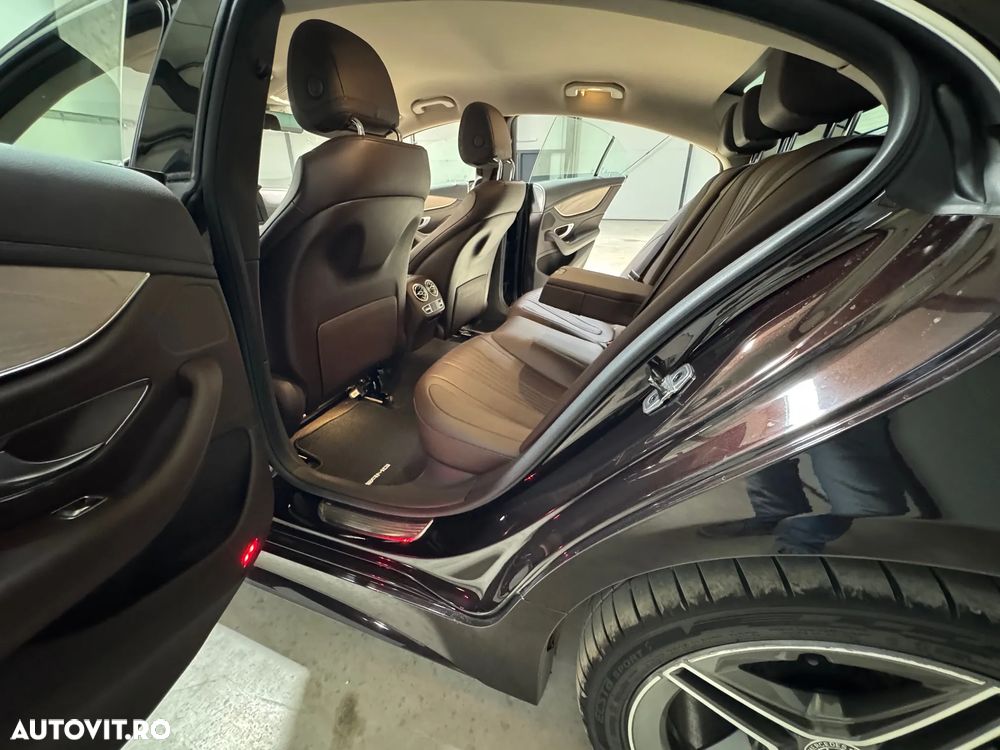 Mercedes-Benz CLS - 8