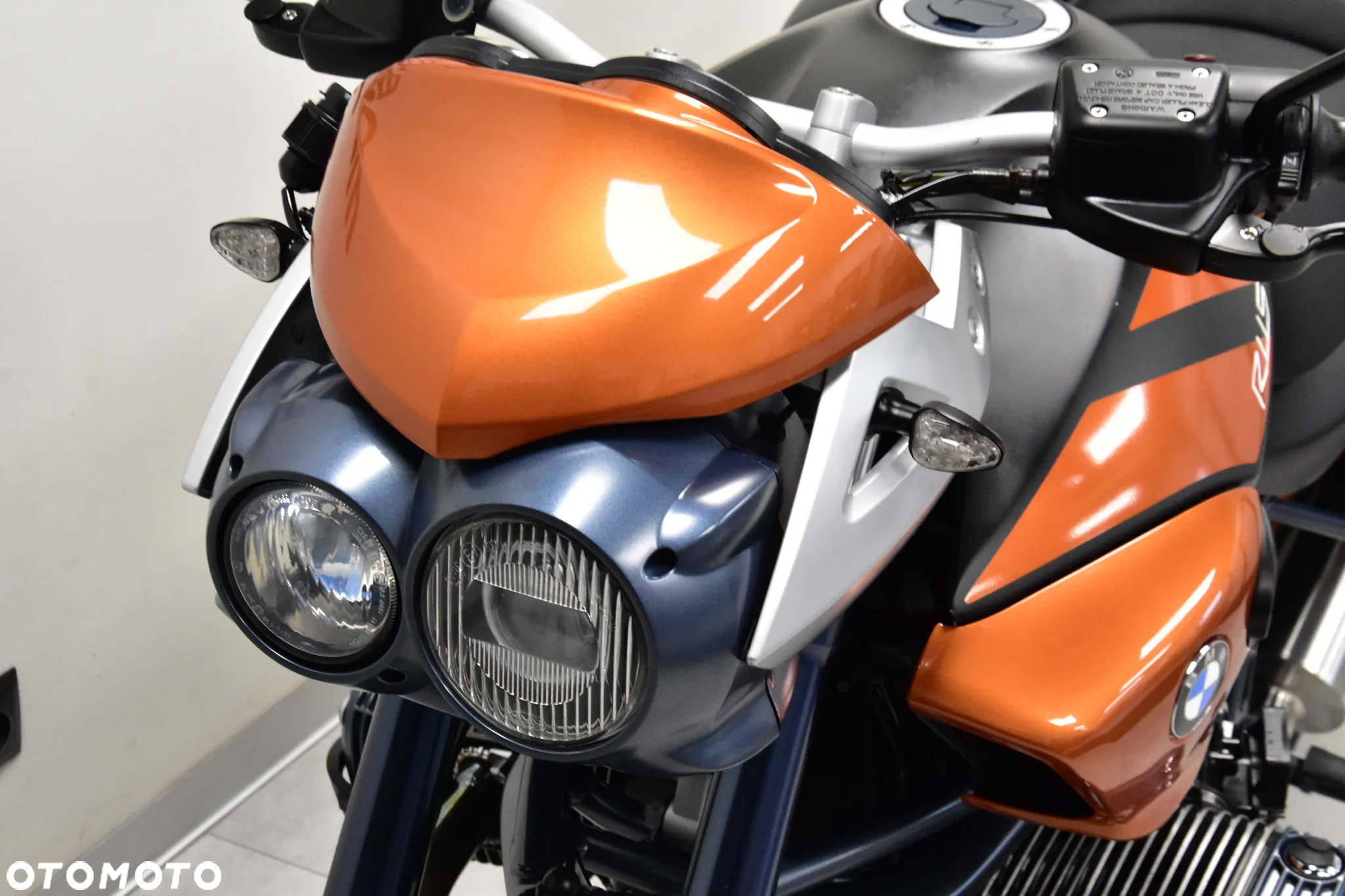 BMW R - 19