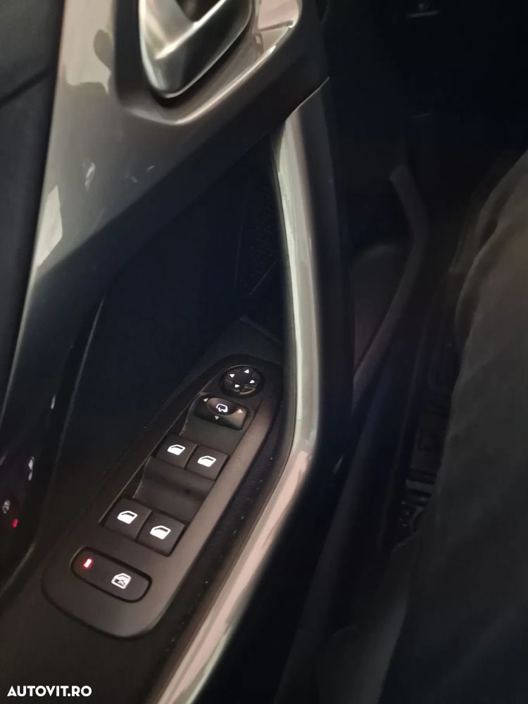 Peugeot 2008 1.2 PureTech Turbo EAT6 S&S Active - 18