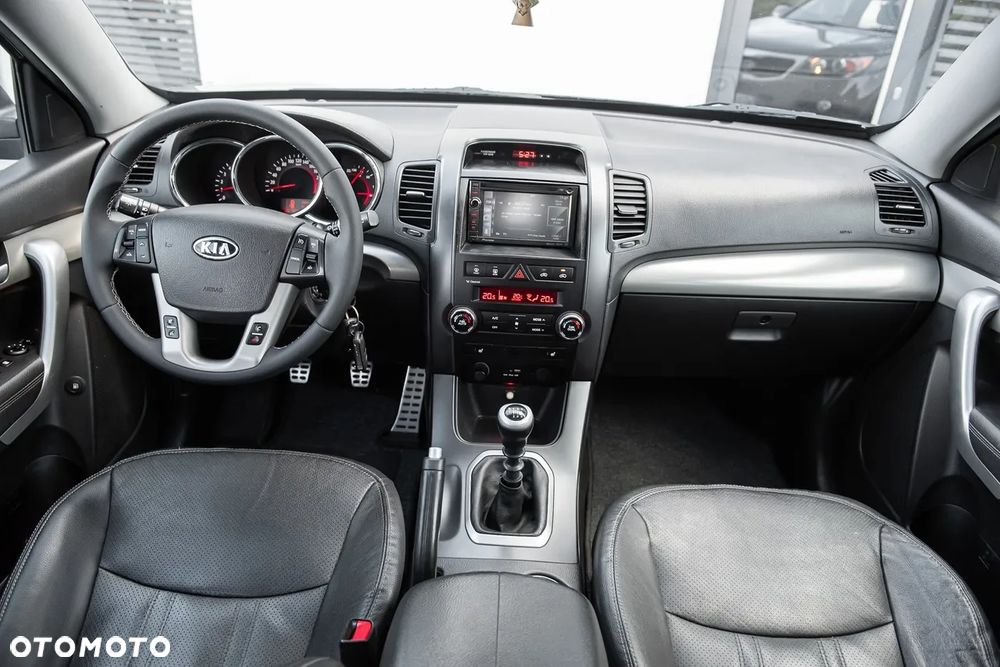 Kia Sorento 2.2 CRDi AWD Platinum Edition - 26